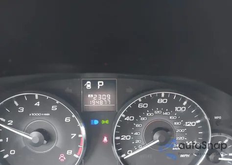 2011 Subaru Legacy 2.5I Premium из США, поврежденный, VIN 4S3BMBF62B3235215